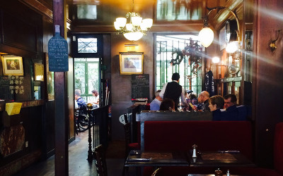 L’Ecluse Restaurant and Wine Bar, Madeleine in Paris